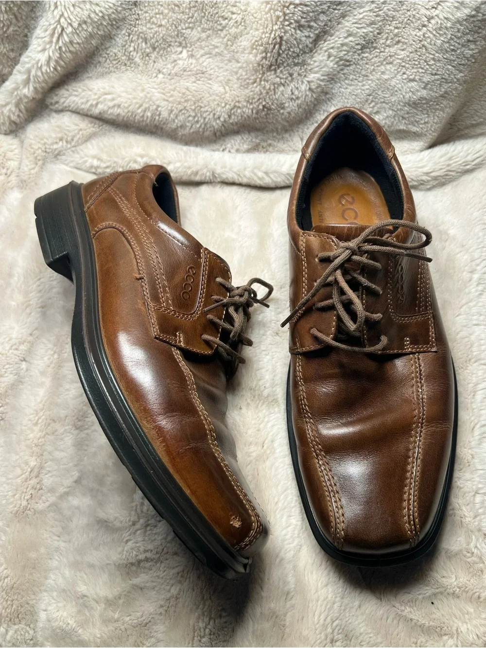 Ecco mens dress shoe size 42 or US 8